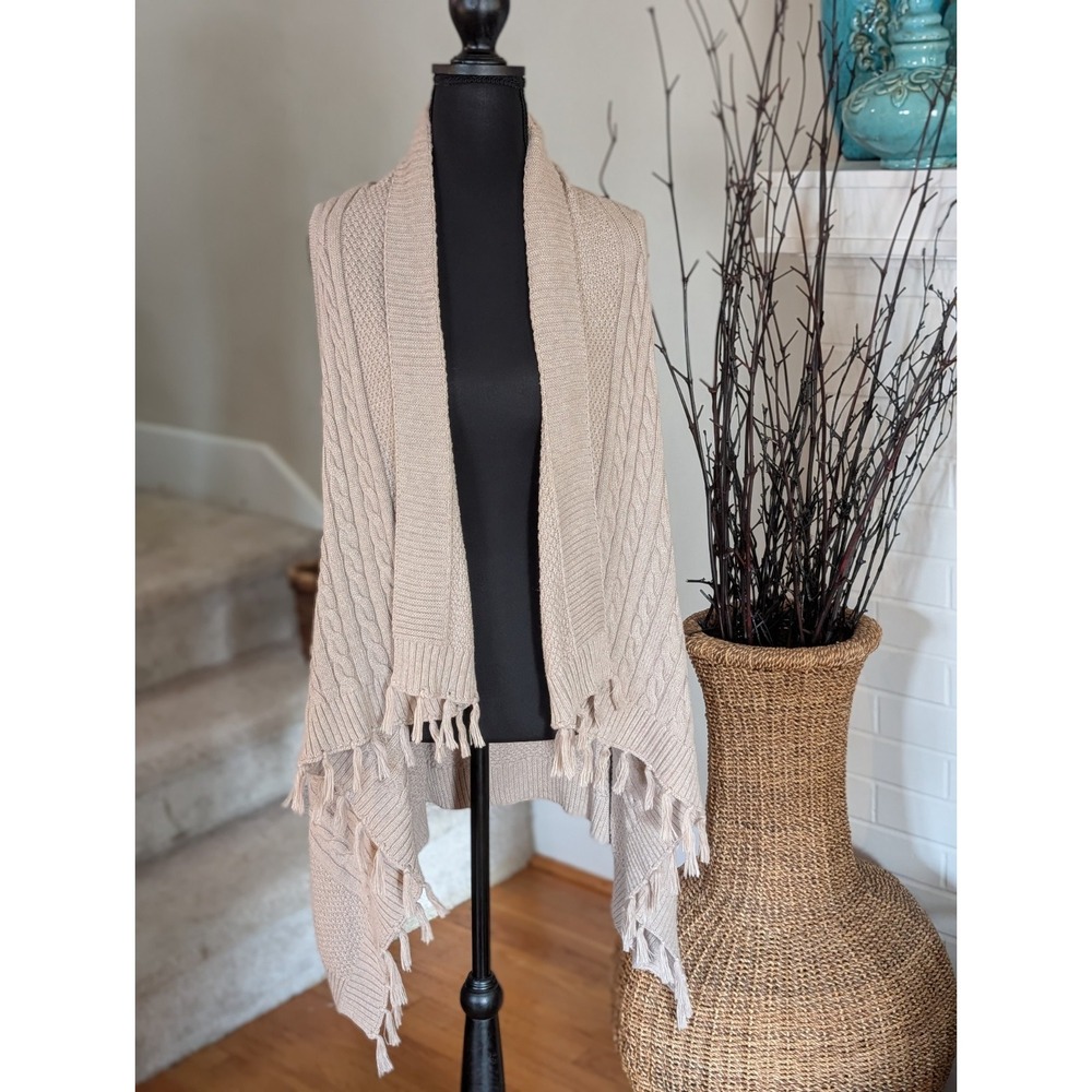 Matilda Jane Mind's Eye Cable Knit Tassel Open Vest Small Taupe Beige Boho